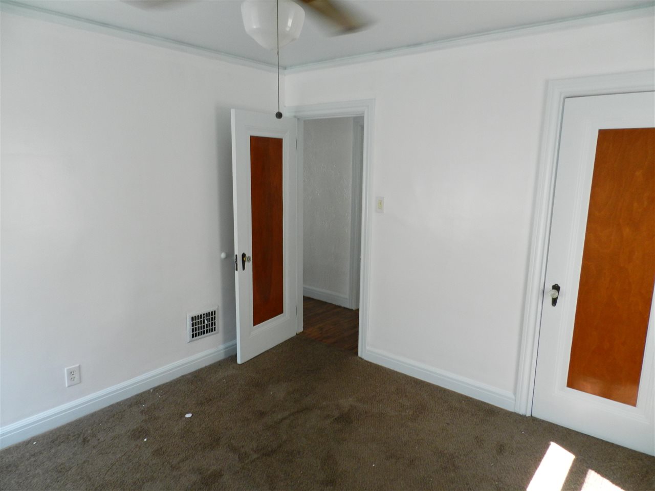 8211 Stephens Center Line, MI 48015 - Photo 31 of 50 Gallery Image 31
