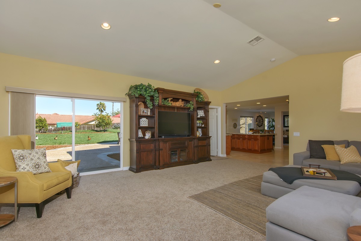 4618 Sheridan Road Oceanside, CA 92056 - Photo 13 of 25