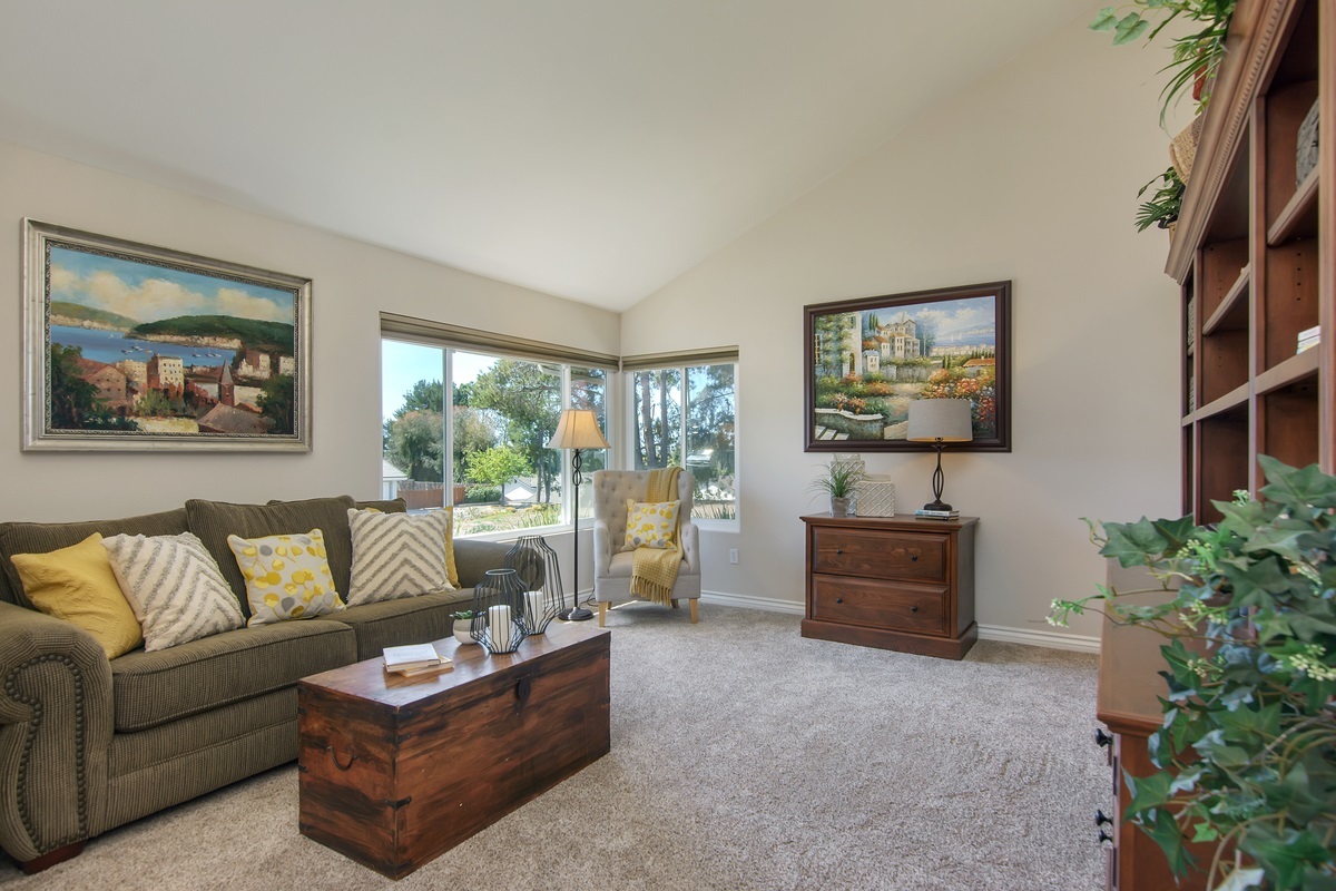 4618 Sheridan Road Oceanside, CA 92056 - Photo 3 of 25