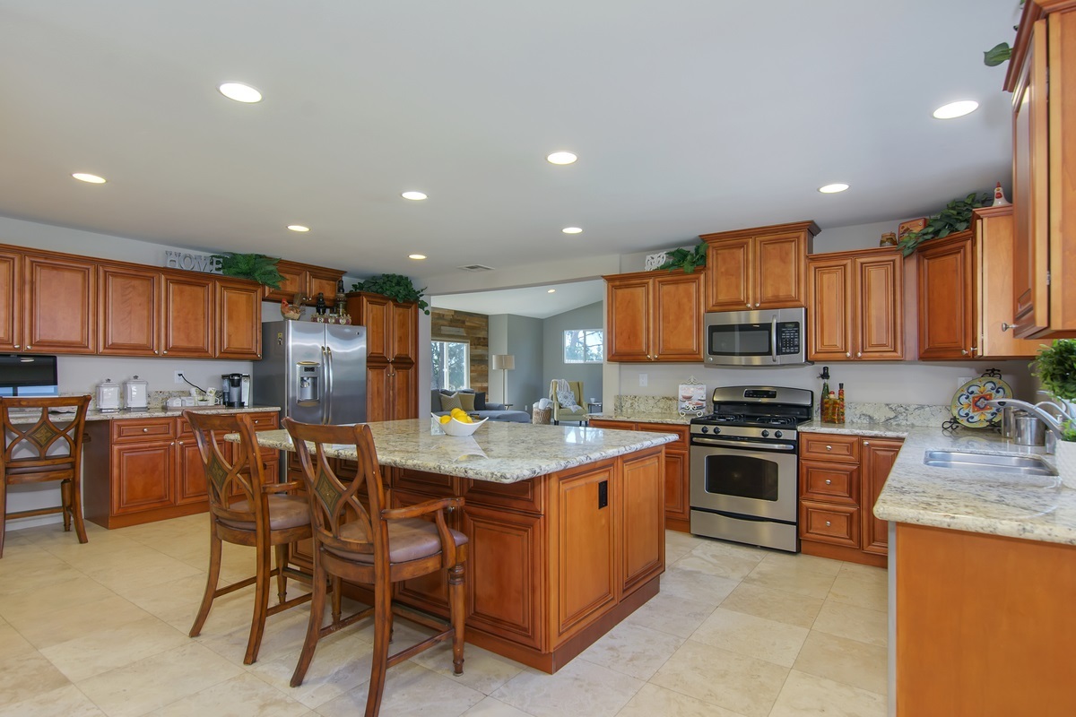 4618 Sheridan Road Oceanside, CA 92056 - Photo 4 of 25
