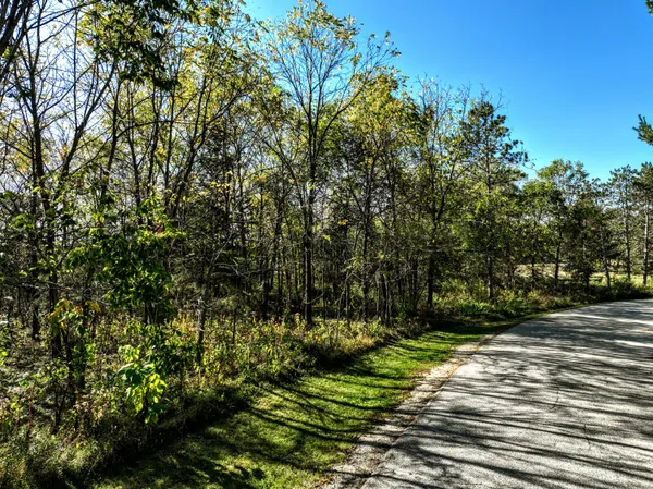 $114,900 | Lt2 Woodcrest Lane, Cambridge, WI 53523