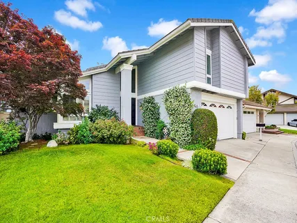 $1,968,880 | 4 Abeto, Irvine, CA 92620