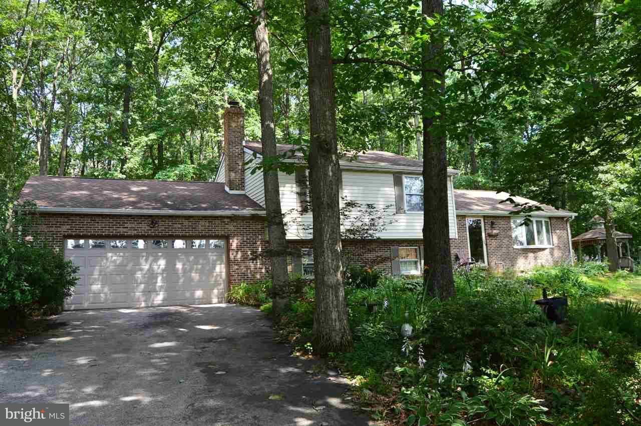 7501 Hickory Road Stewartstown, PA 17363 - Photo 1 of 25 Gallery Image 1