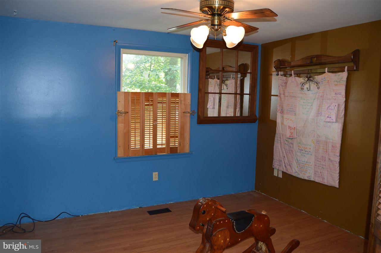7501 Hickory Road Stewartstown, PA 17363 - Photo 14 of 25 Gallery Image 14