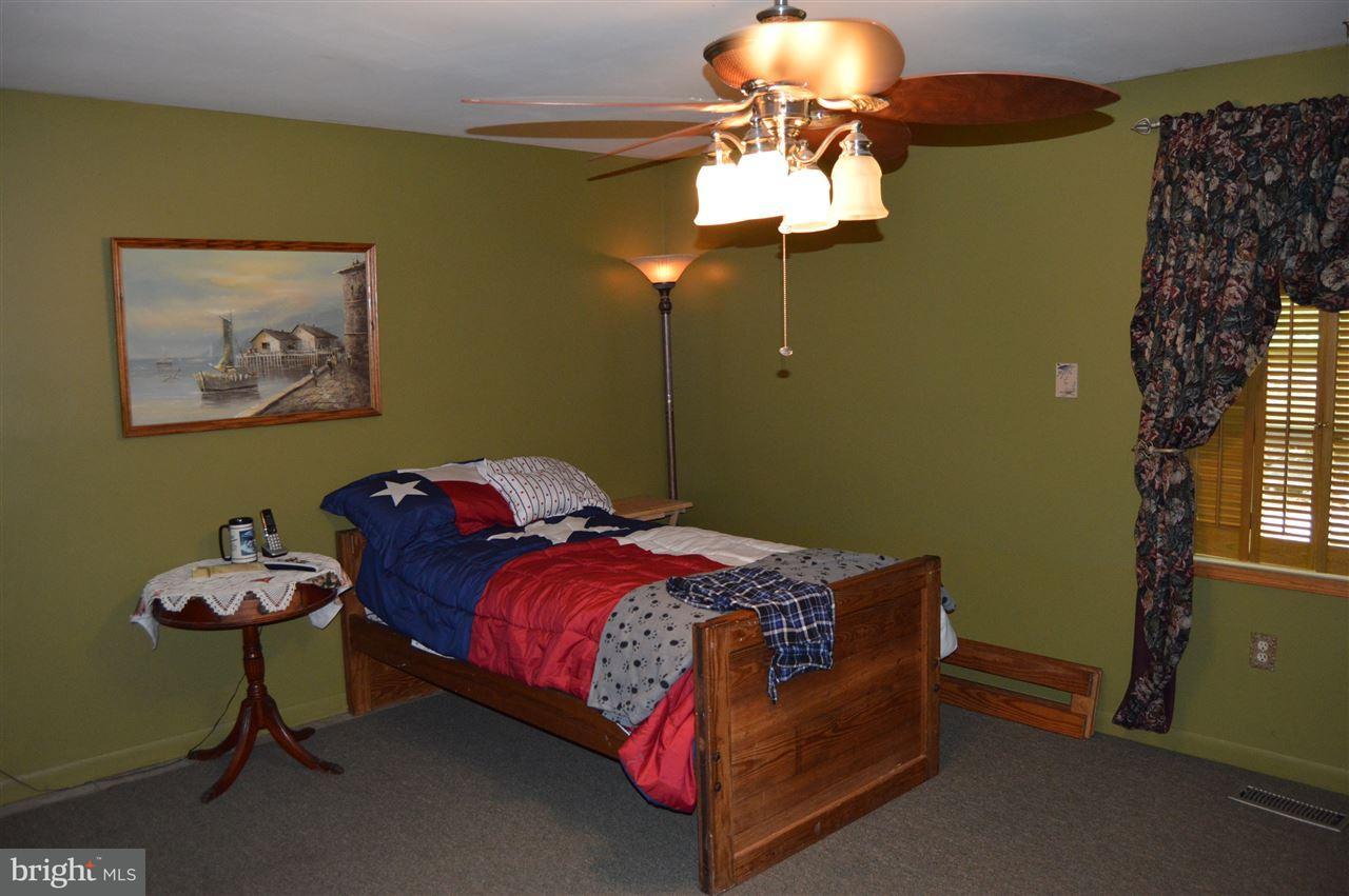 7501 Hickory Road Stewartstown, PA 17363 - Photo 15 of 25 Gallery Image 15