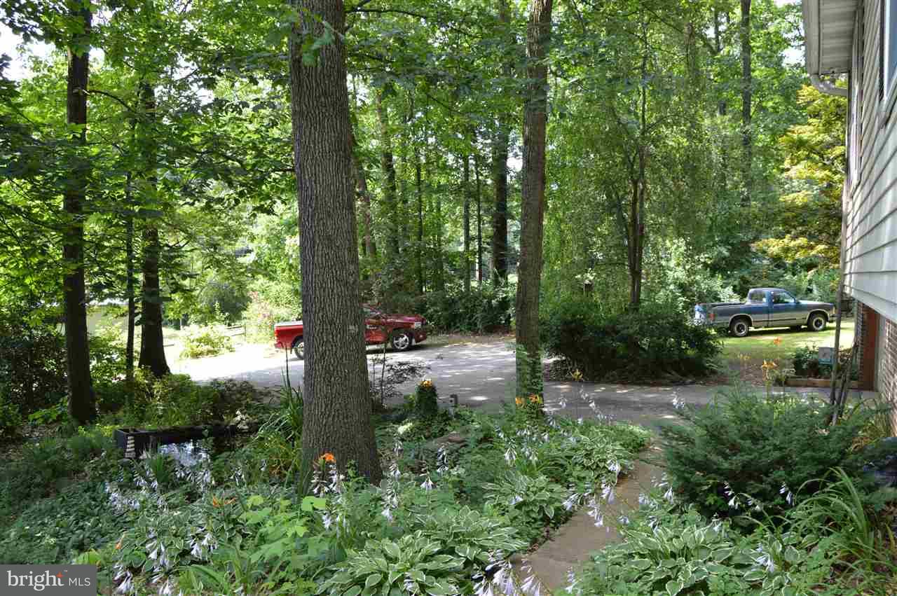 7501 Hickory Road Stewartstown, PA 17363 - Photo 9 of 25 Gallery Image 9