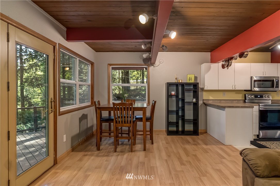 29 Green Hill Road, Unit B Bellingham, WA 98229 - Photo 8 of 11 Gallery Image 8