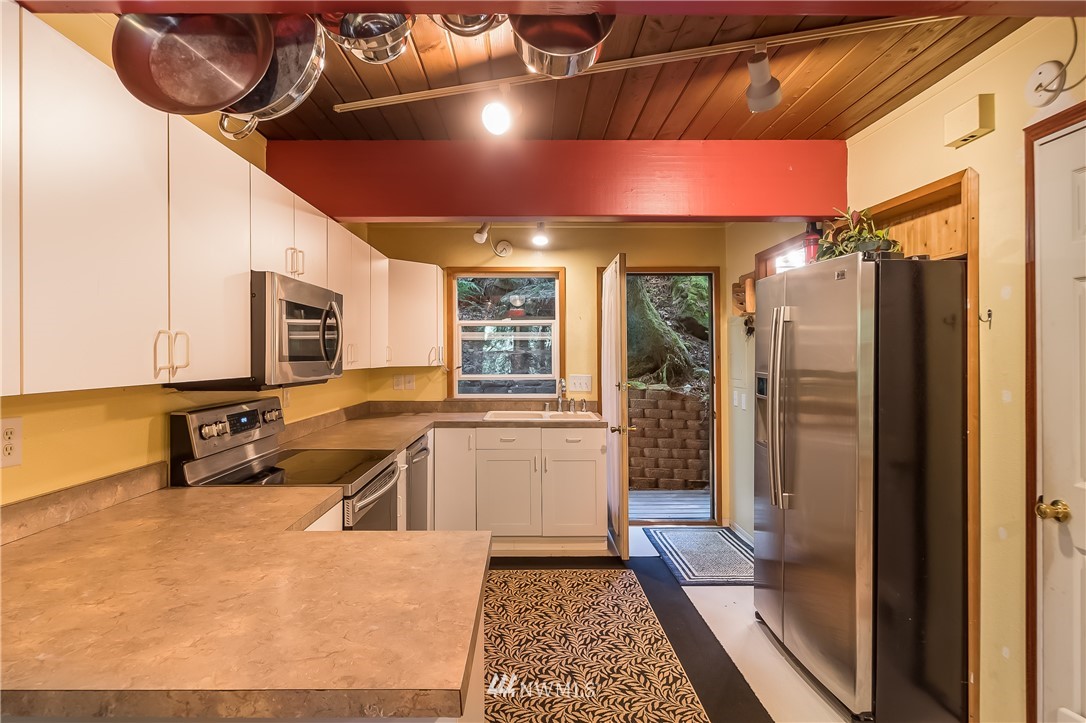 29 Green Hill Road, Unit B Bellingham, WA 98229 - Photo 9 of 11 Gallery Image 9