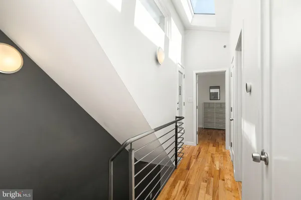 $3,600 | 842 North Leithgow Street, Philadelphia, PA 19123