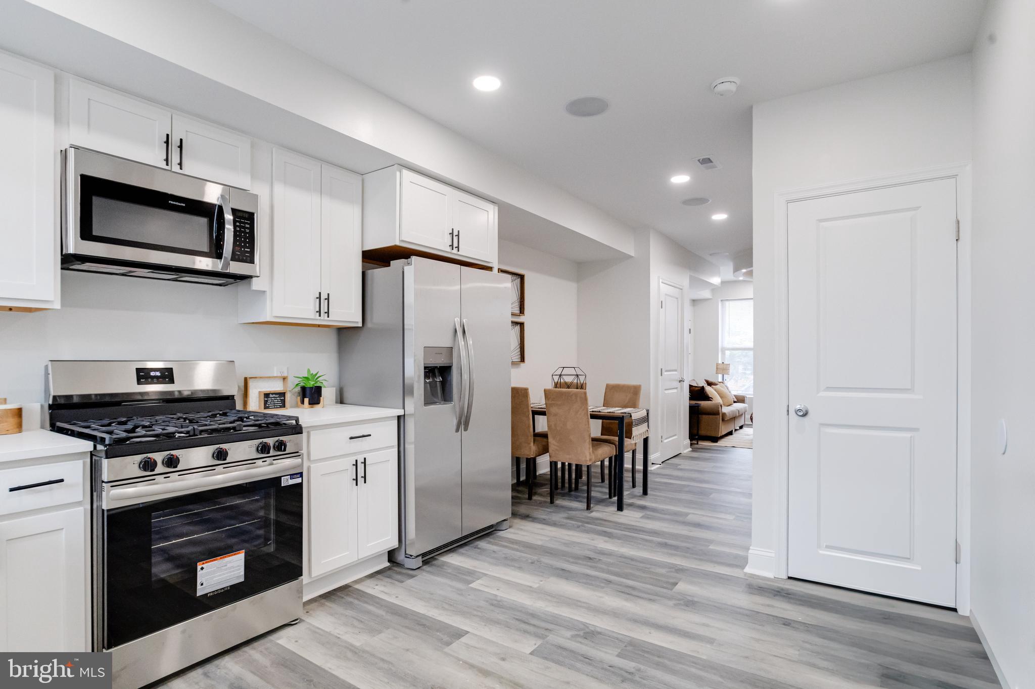 315 North Robinson Street Baltimore, MD 21224 - Photo 14 of 45