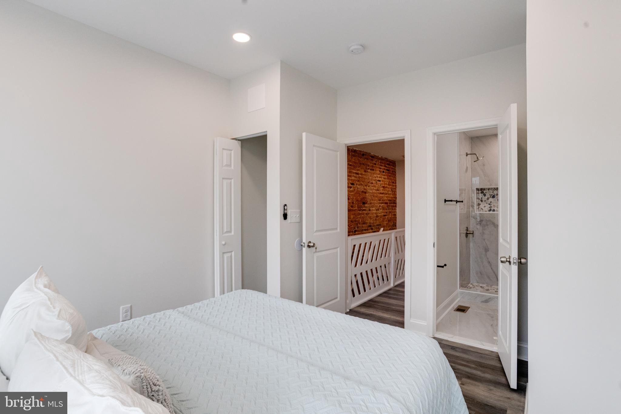 315 North Robinson Street Baltimore, MD 21224 - Photo 22 of 45