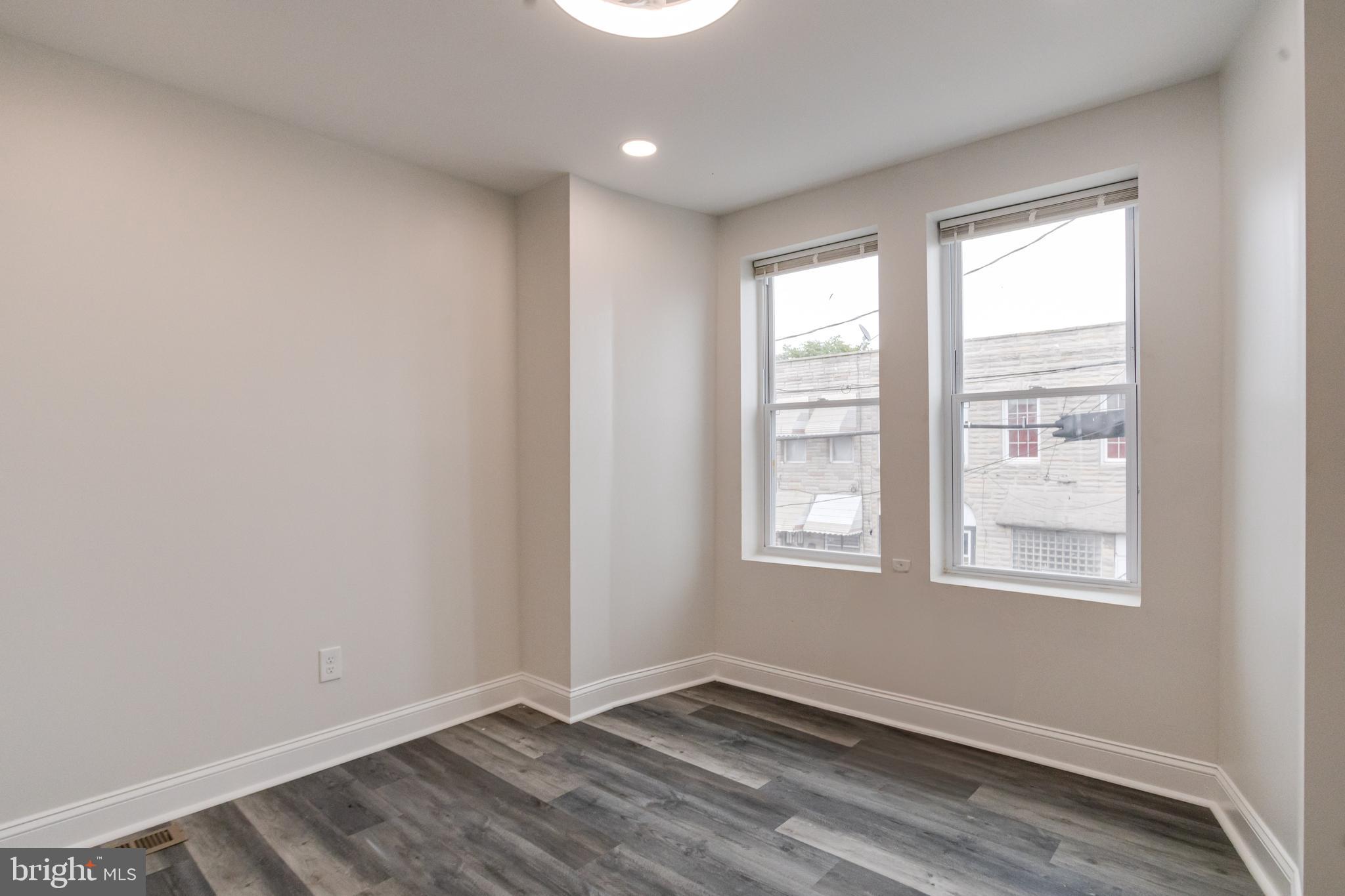 315 North Robinson Street Baltimore, MD 21224 - Photo 27 of 45