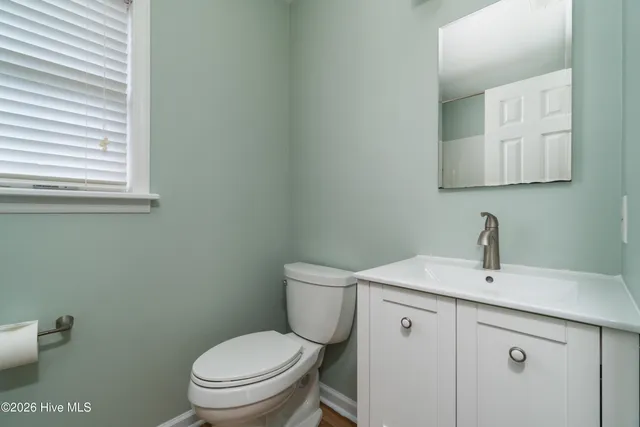 $2,300 | 602 Worth Drive, Morehead City, NC 28557