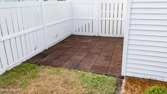 $2,300 | 602 Worth Drive, Morehead City, NC 28557