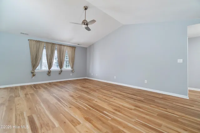 $2,300 | 602 Worth Drive, Morehead City, NC 28557