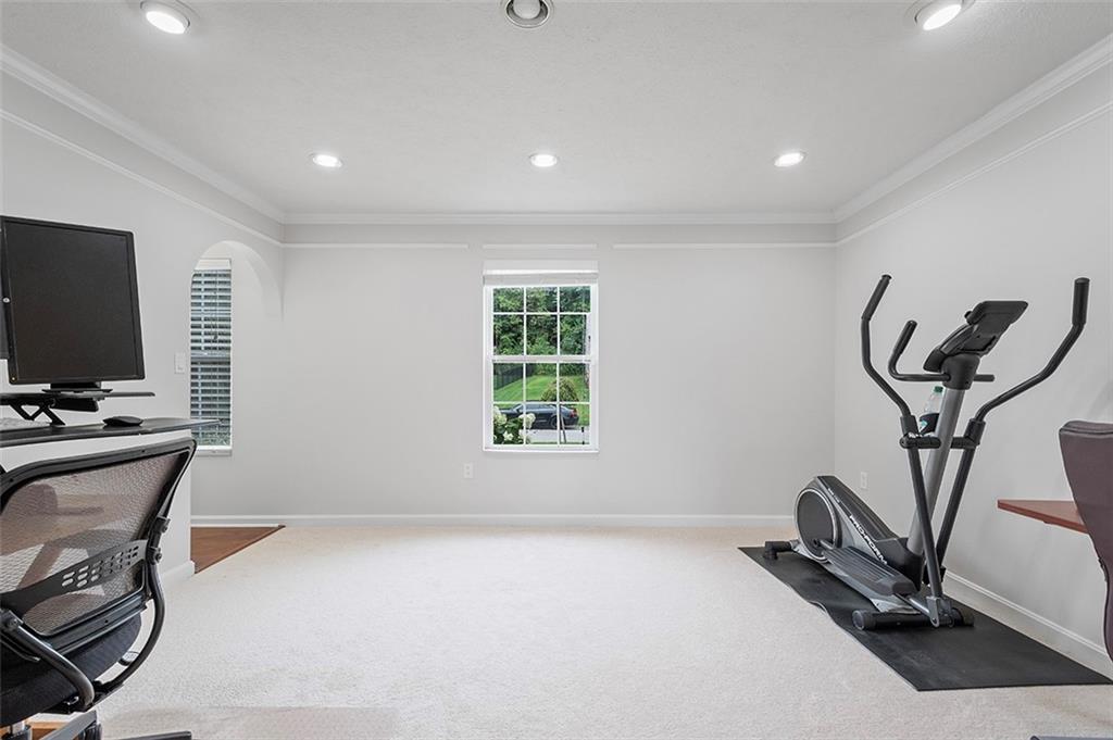 482 Shelbourne Drive Pittsburgh, PA 15239 - Photo 16 of 49 a view of a room with gym equipment