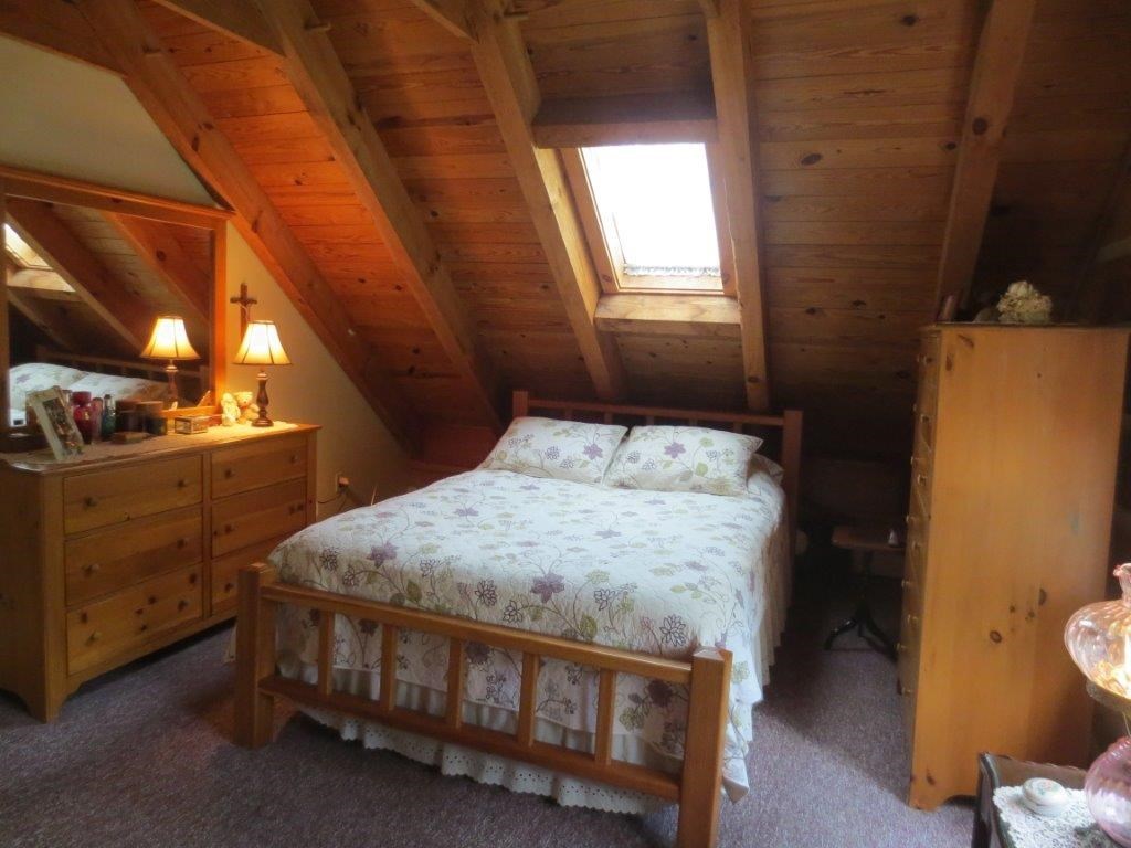 4 Barbs Hill Road Foster, RI 02825 - Photo 24 of 32 Bedroom