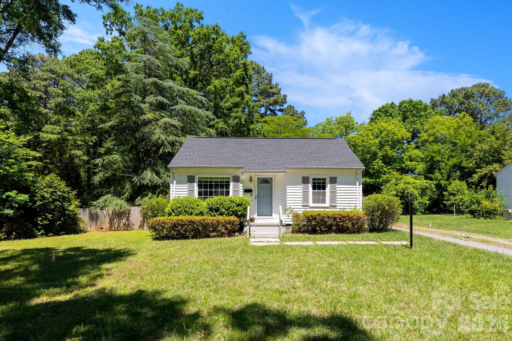 5235 Auburndale Road Charlotte, NC 28205 - Photo 2 of 42