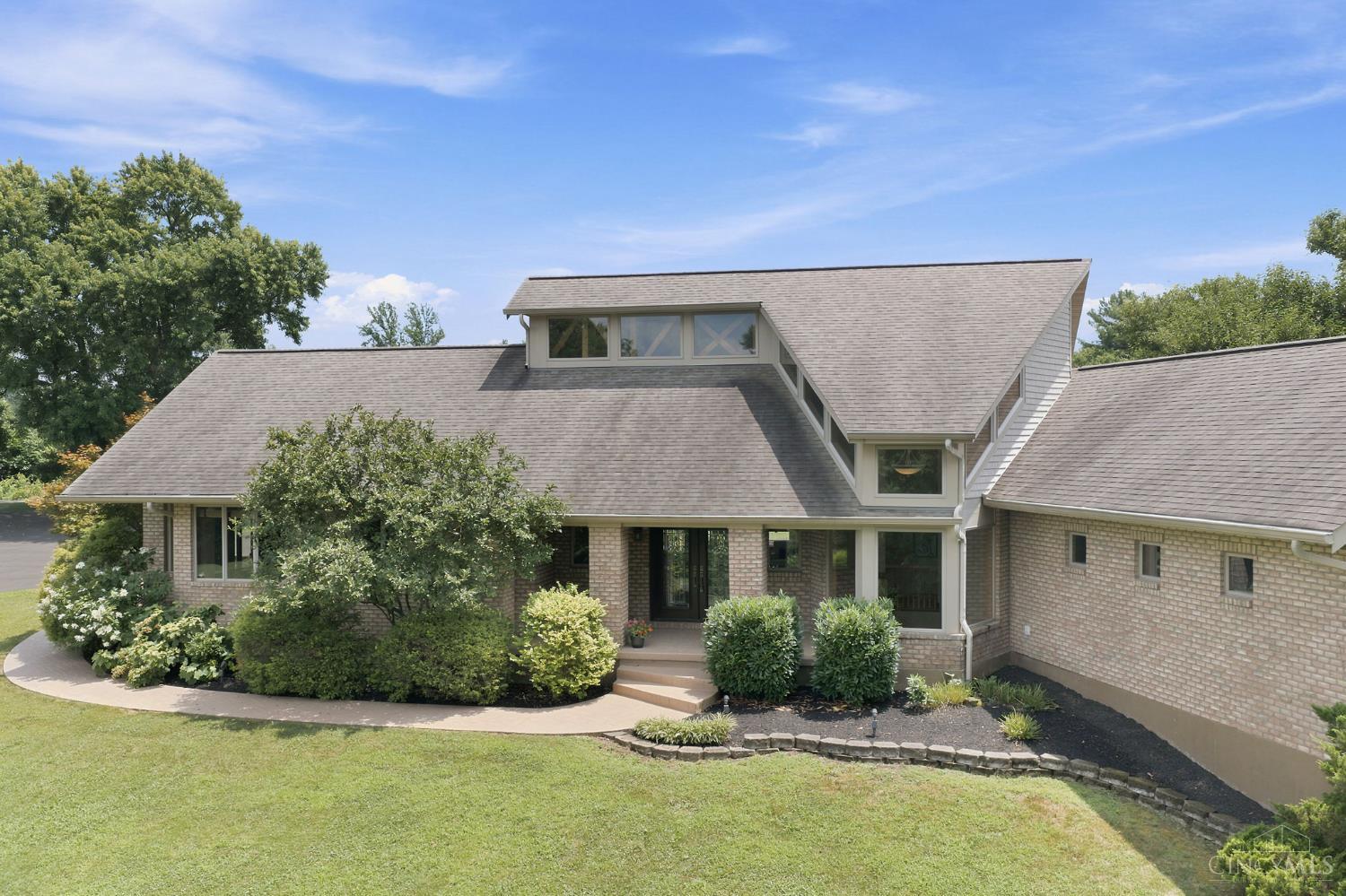 656 8 Mile Road Cincinnati, OH 45255 - Photo 4 of 99