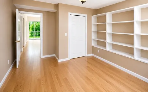 $399,900 | 229 Lake Street, Unit D, Weymouth, MA 02189