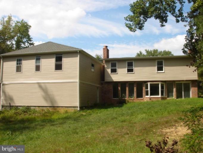 5905 Floral Park Road Brandywine, MD 20613 - Photo 11 of 18 Exterior (Rear)