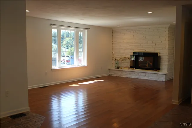 $550,000 | 1939 Coon Hill Road, Skaneateles, NY 13152