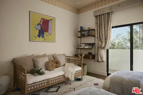 $3,995,000 | 2039 North Gramercy Place, Los Angeles, CA 90068