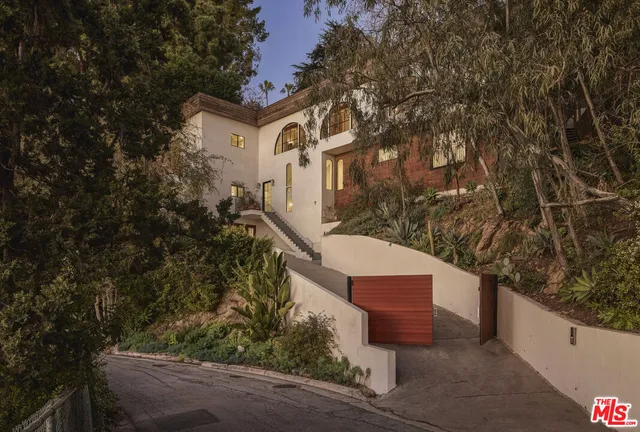 $3,995,000 | 2039 North Gramercy Place, Los Angeles, CA 90068