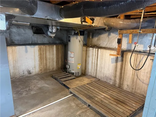 $50,000 | 433 North Grant Street, Erie, KS 66733