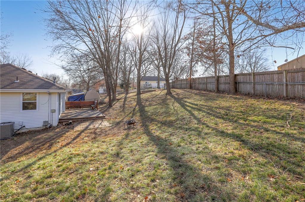 2218 Liberty Landing Road Liberty, MO 64068 - Photo 34 of 35