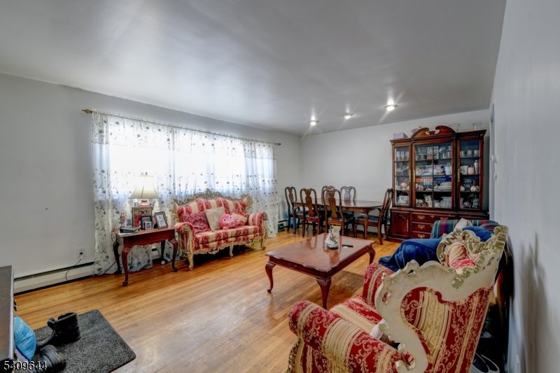 832 Dewey Street Union, NJ 07083 - Photo 12 of 26