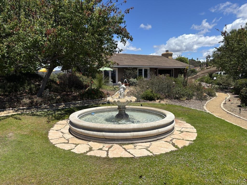 1825 Kent Place Vista, CA 92084 - Photo 8 of 57