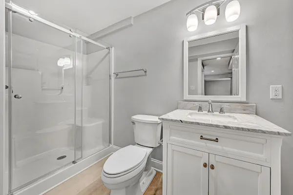 $625,000 | 6304 Roselawn Ct Drive, Roanoke, VA 24018