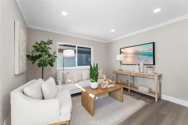 $1,299,000 | 5122 Toulouse Drive, La Palma, CA 90623