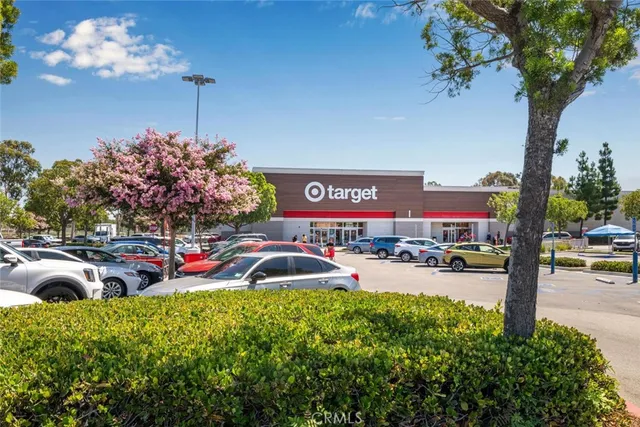 $1,299,000 | 5122 Toulouse Drive, La Palma, CA 90623