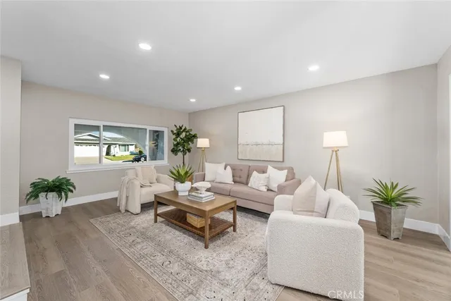 $1,299,000 | 5122 Toulouse Drive, La Palma, CA 90623