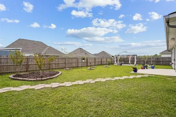 $299,000 | 20607 Stone House Road, Hammond, LA 70401