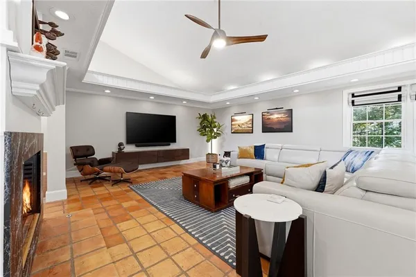 $850,000 | 705 East Northway Lane Northeast, Atlanta, GA 30342