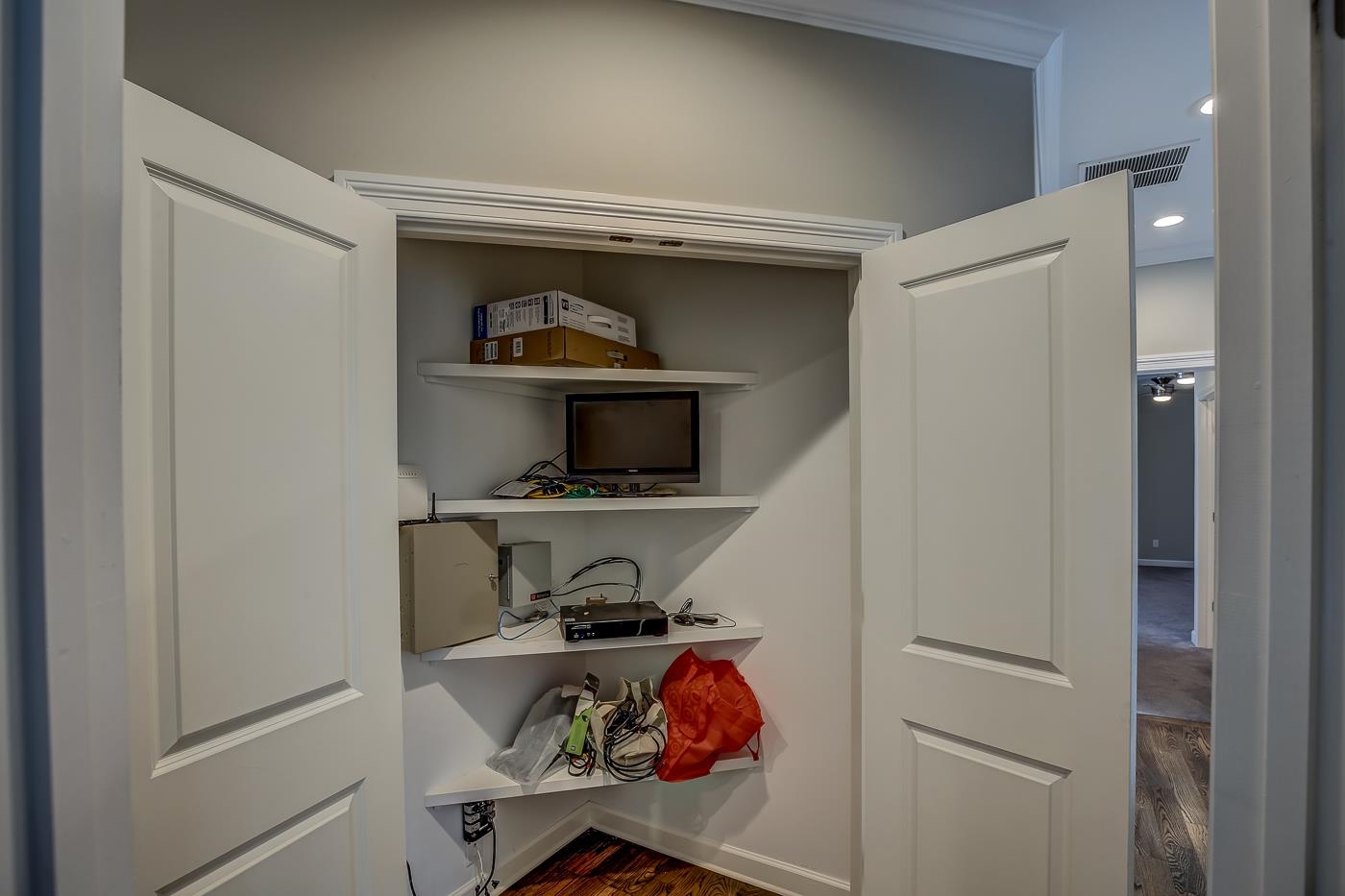 1908 Riverdale Road Germantown, TN 38138 - Photo 30 of 40 Security System equipment including monitor remains with home.