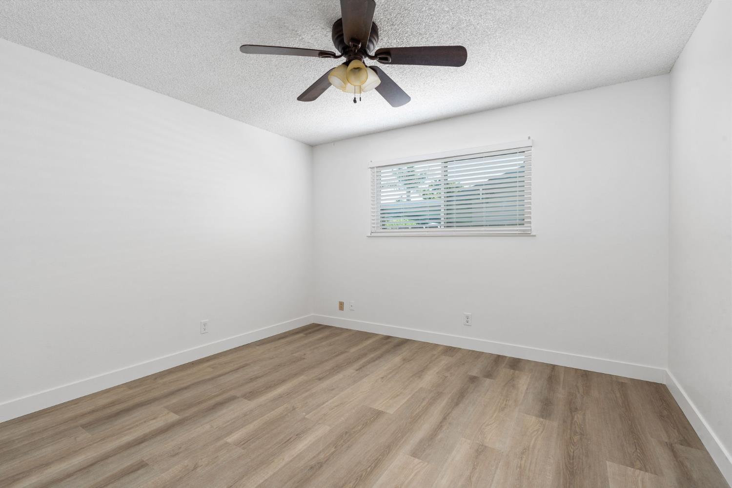 1284 North Riverview Avenue Reedley, CA 93654 - Photo 25 of 40