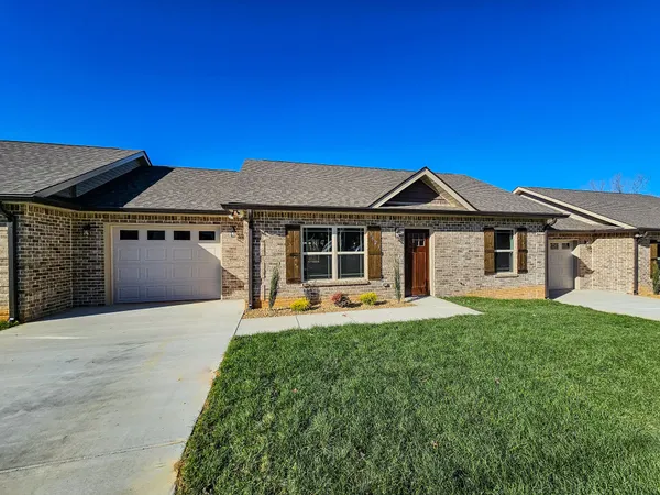 $239,900 | 1525 Green Lane, Shelbyville, TN 37160