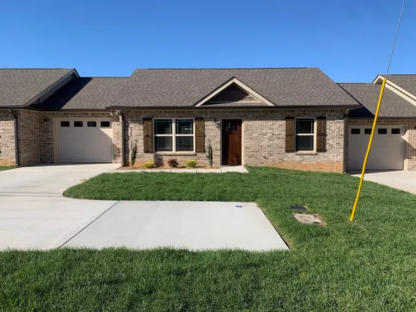 $239,900 | 1525 Green Lane, Shelbyville, TN 37160