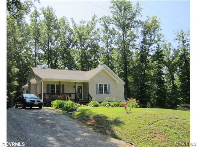 6709 Davis Road Quinton, VA 23141 - Photo 1 of 18 Exterior Front