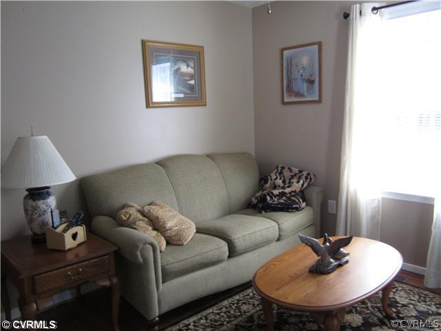 6709 Davis Road Quinton, VA 23141 - Photo 7 of 18 Den/Family/Great Room