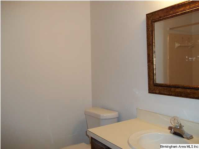 933 Edwards Lake Road Birmingham, AL 35235 - Photo 4 of 14