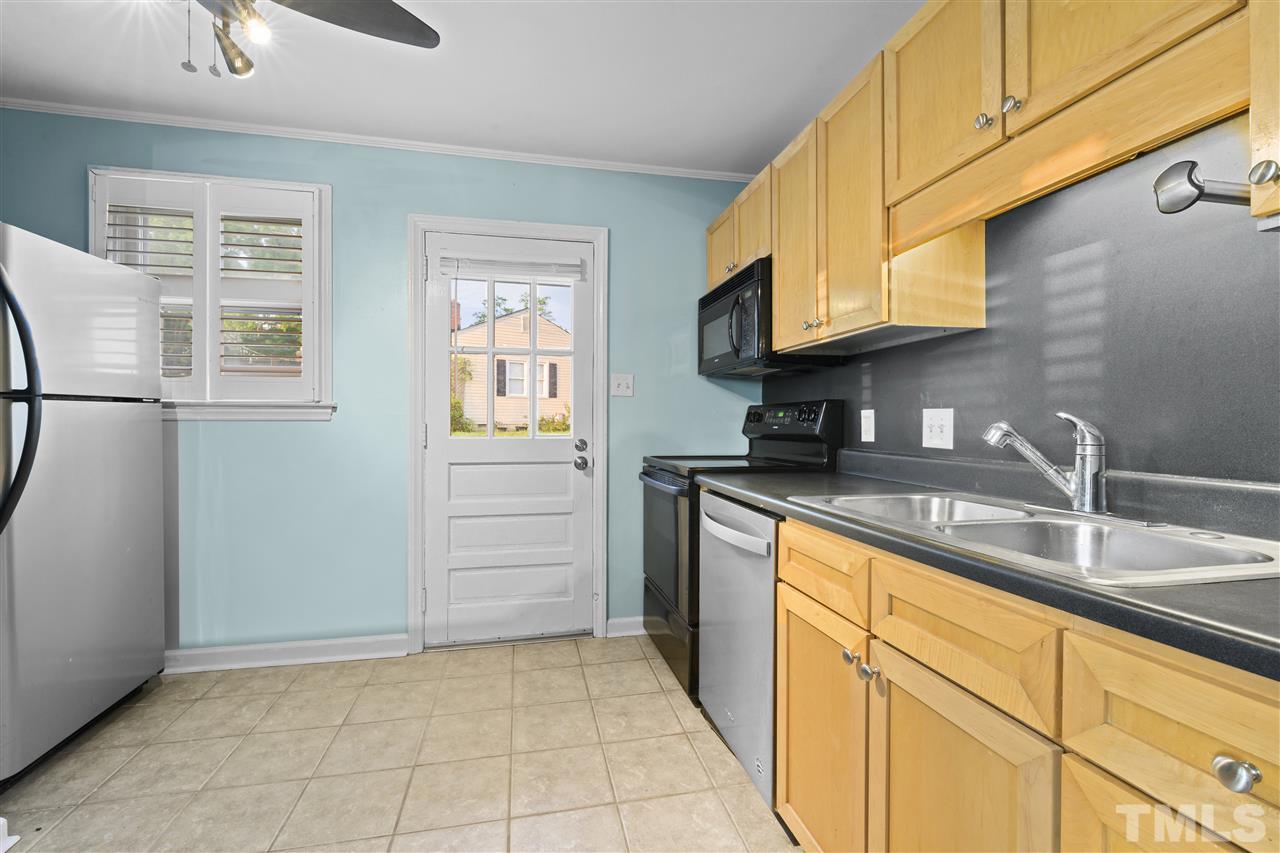 2706 McNeil Street, Unit 2706 Raleigh, NC 27608 - Photo 4 of 16