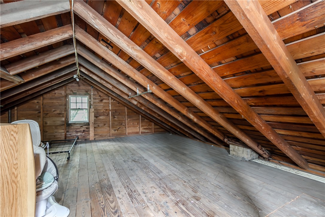 135 Catalpa Road Irondequoit, NY 14617 - Photo 18 of 26