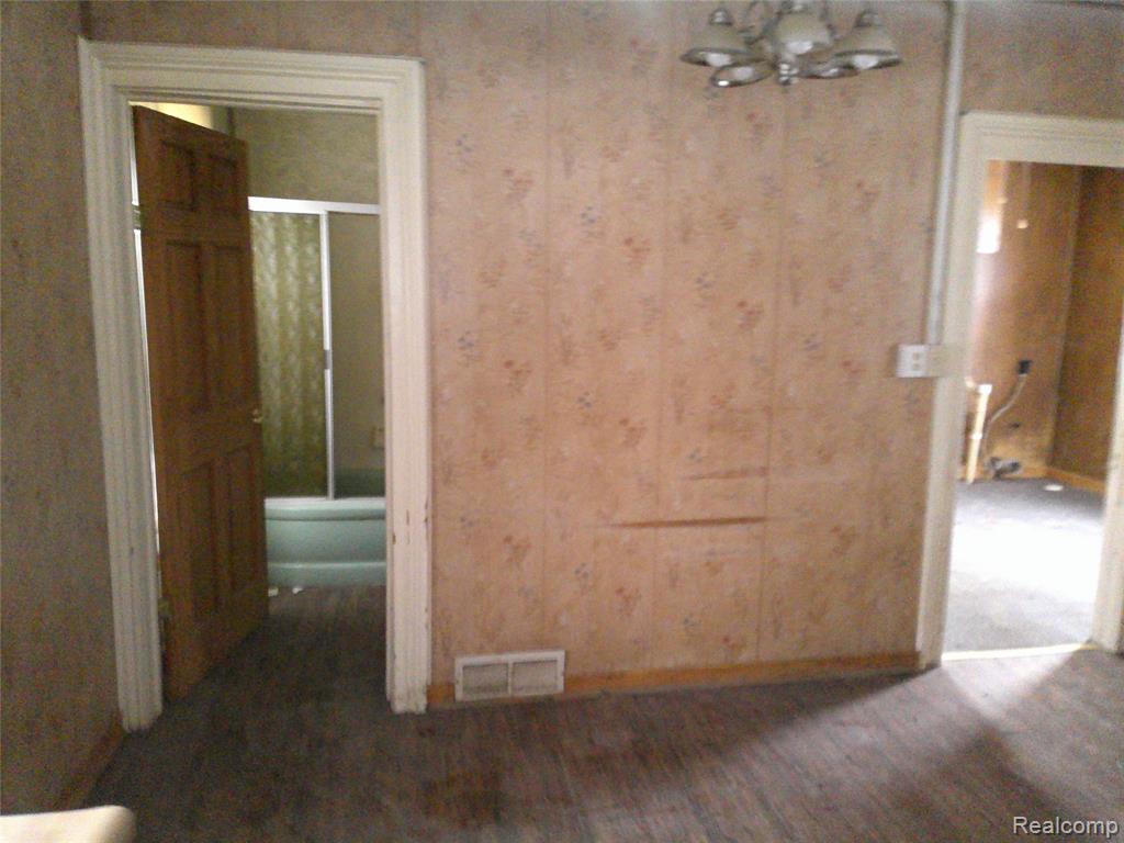 8405 North Vassar Road Mount Morris, MI 48458 - Photo 5 of 18