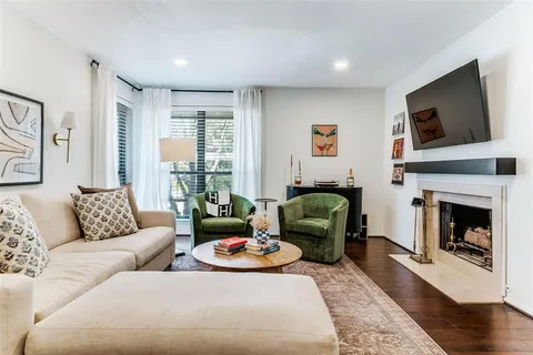 $319,000 | 6020 Birchbrook Drive, Unit 210, Dallas, TX 75206