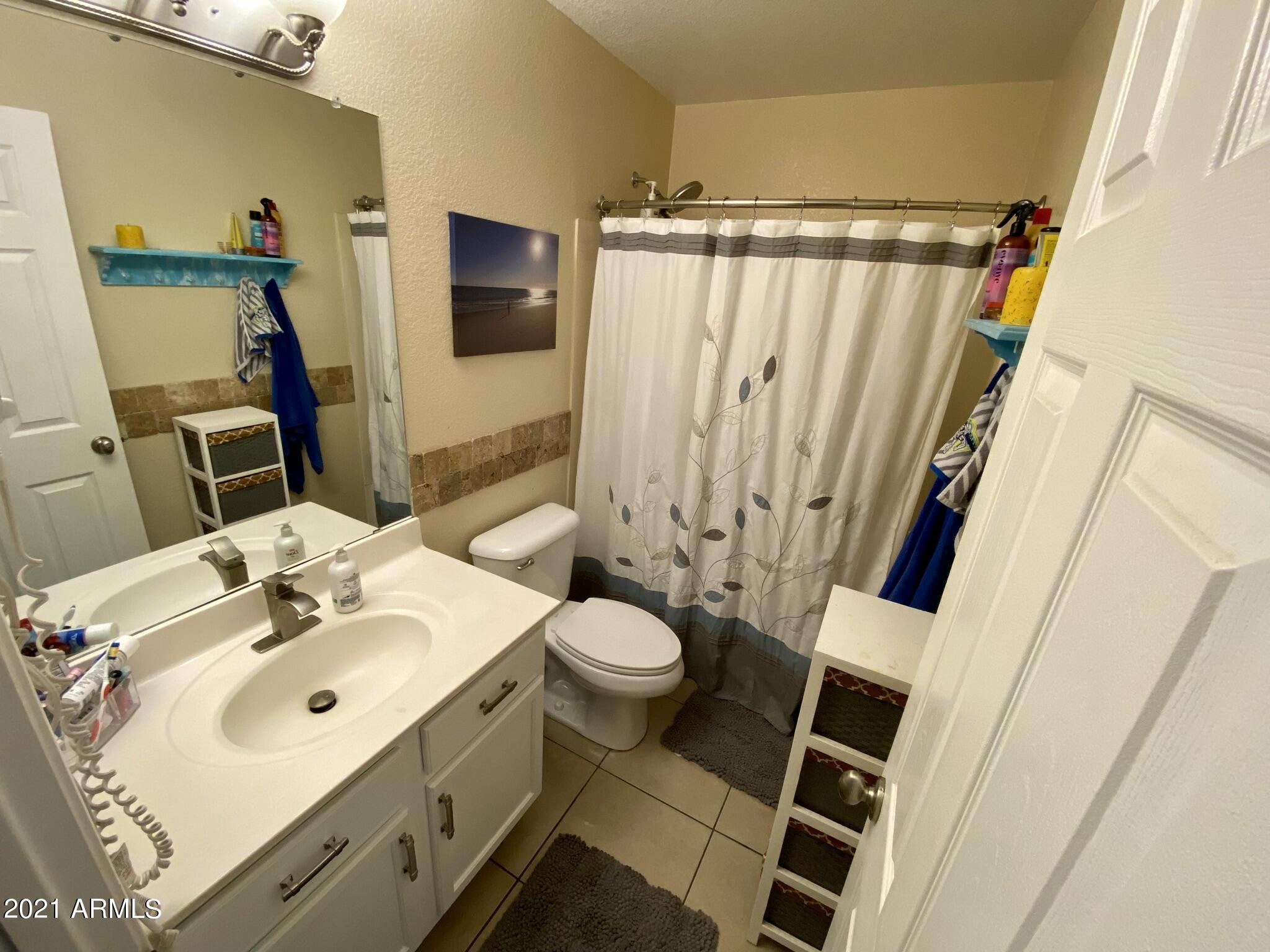 17546 West Calavar Road Surprise, AZ 85388 - Photo 15 of 23 IMG_3616